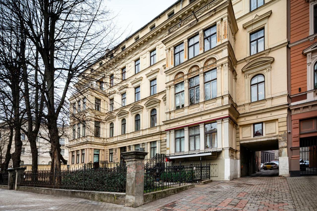 Kalnina Quiet Apartment In City Center Рига Екстериор снимка